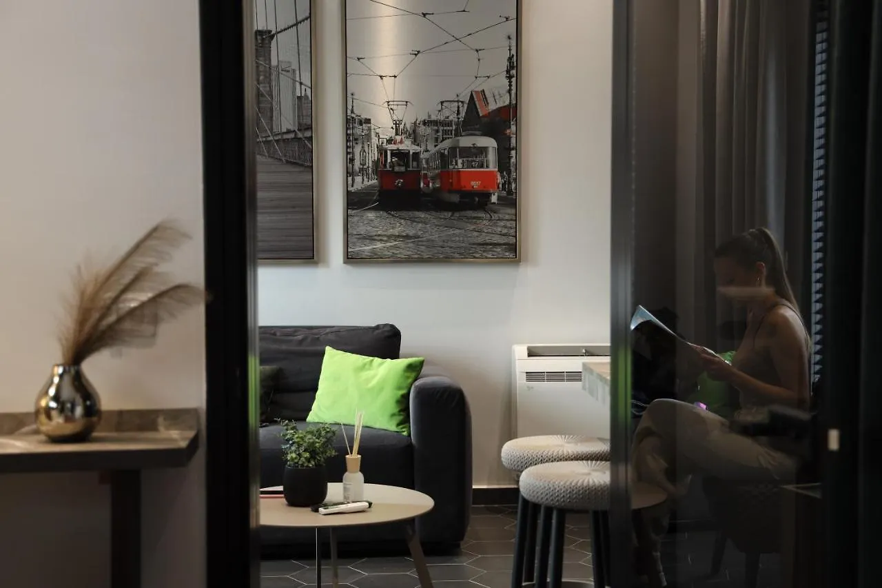 Urban Stay Tirana Deluxe Appartement