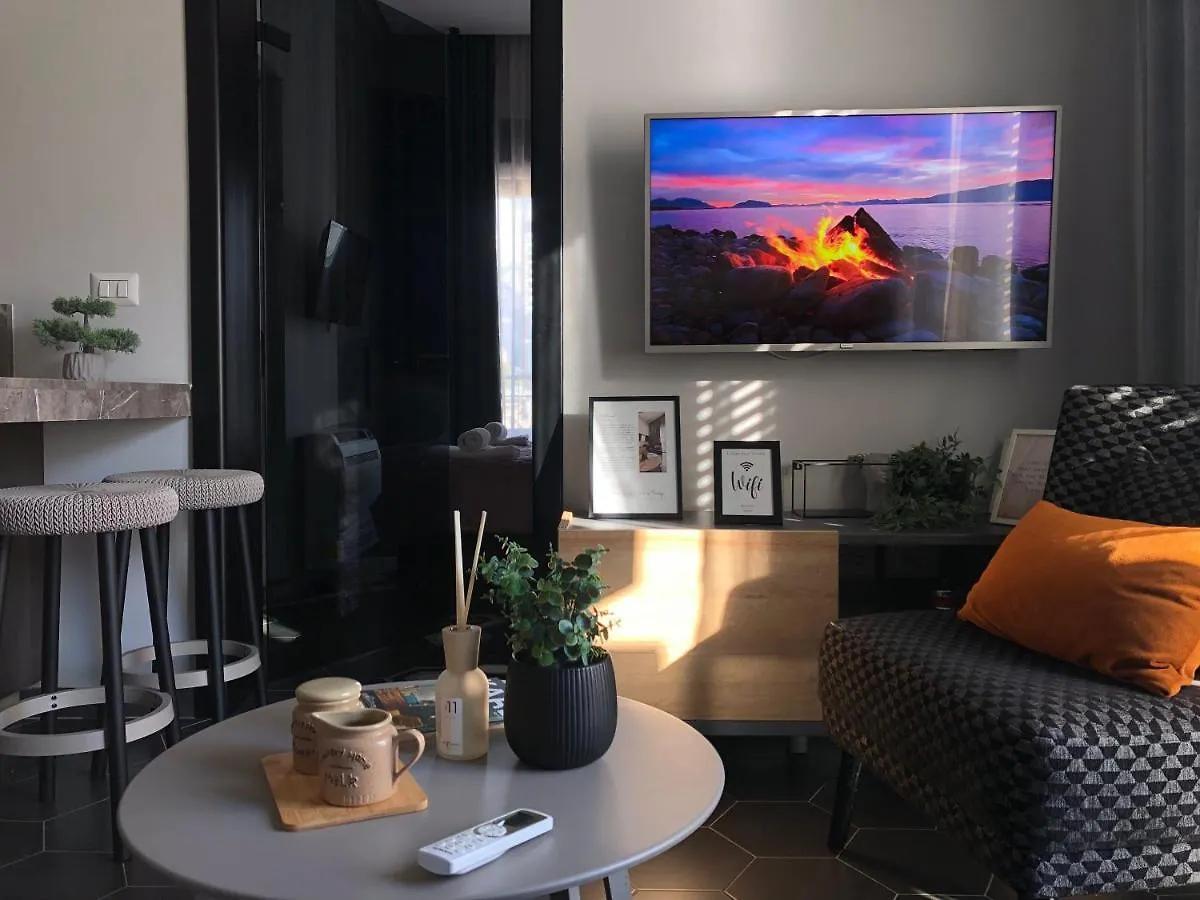 Apartment Urban Stay Tirana Deluxe Albania